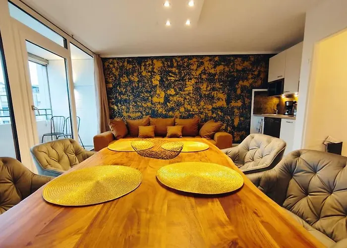 Altstadt - Tiefgarage Kostenlos *